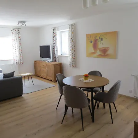 Ferienwohnung Im Buchelsteiner Hof Grattersdorf