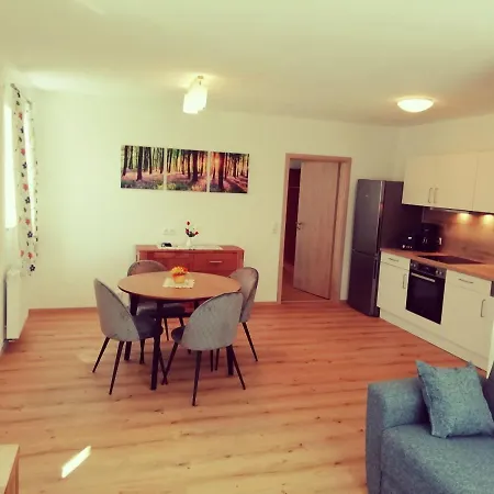 Ferienwohnung Im Buchelsteiner Hof Apartmán